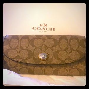 Coach Brand new with tags slim envelope wallet